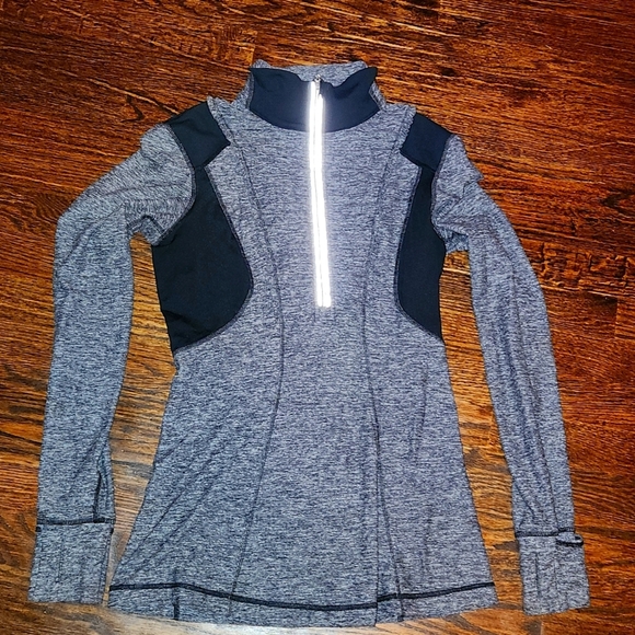 lululemon athletica Tops - Lululemon Run: Your Heart Out Pullover size 6